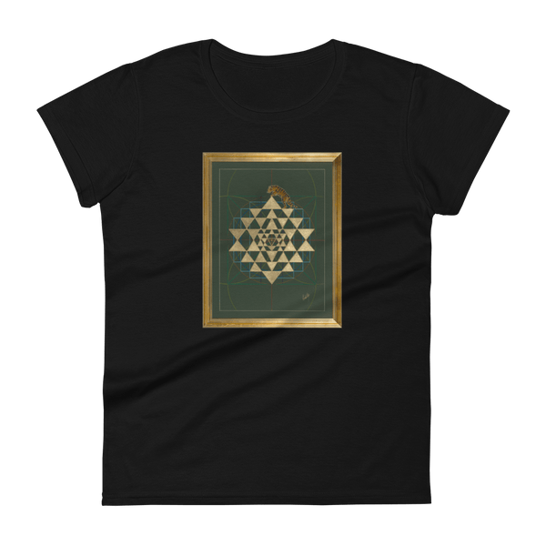 Women's short sleeve t-shirt